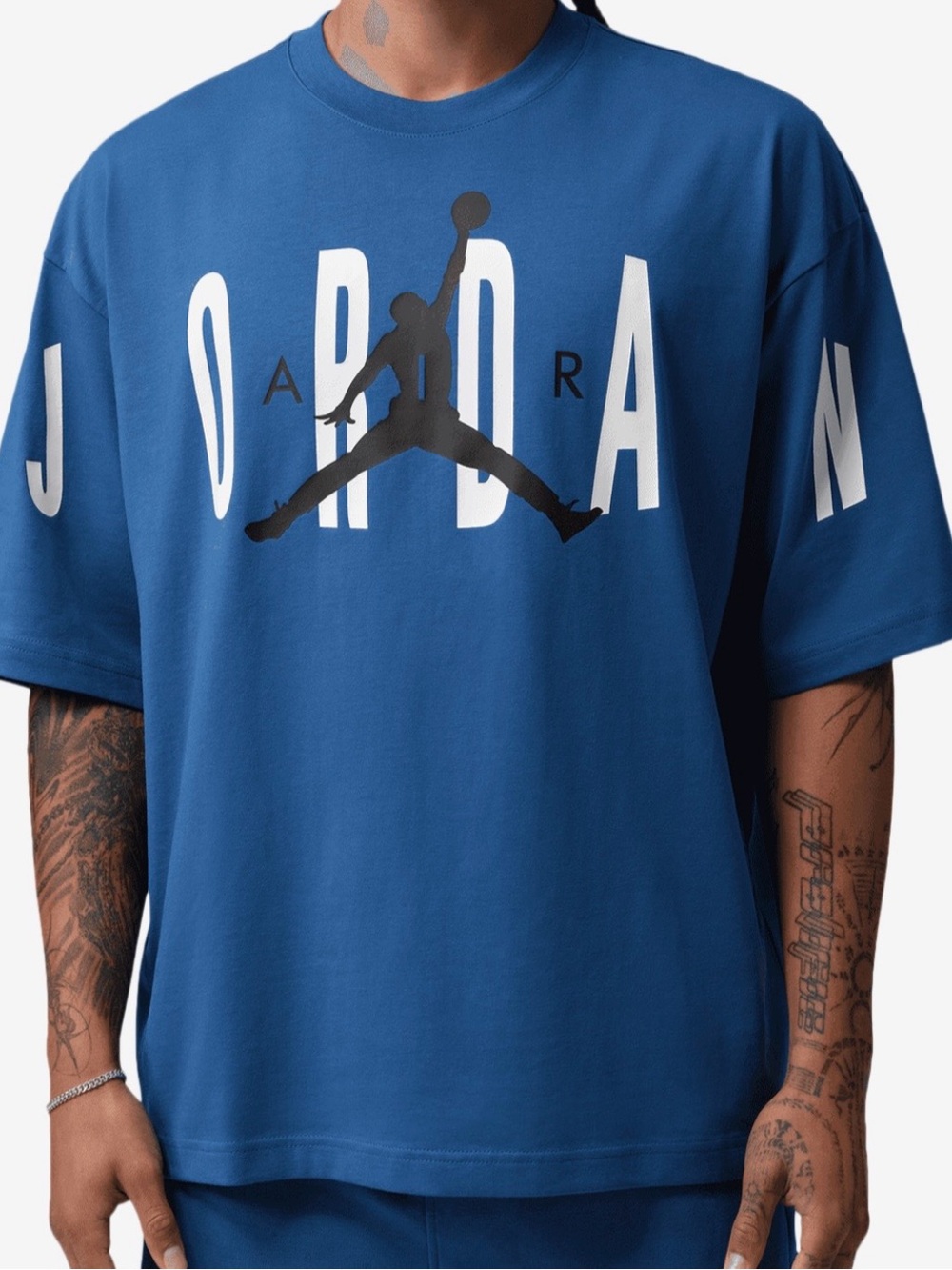 Jordan Blue Short-Sleeve Graphic Tee with Black Jumpman XXL